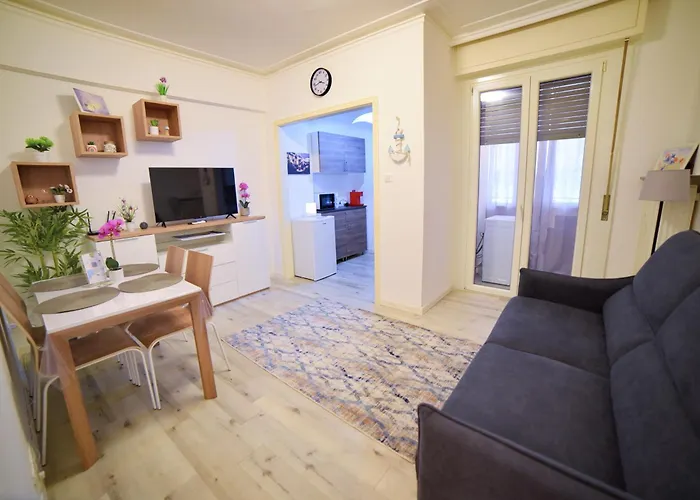 Apartment Urban Charme *